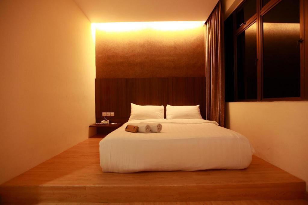 Starz Hotel Kluang Exterior foto