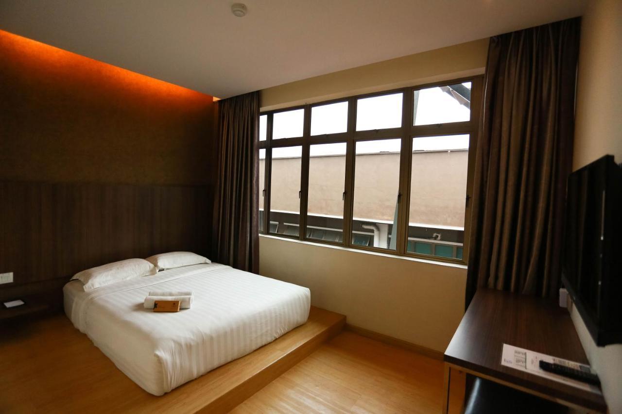 Starz Hotel Kluang Exterior foto
